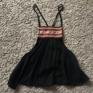 Tobi Black Embroidered Crop Top